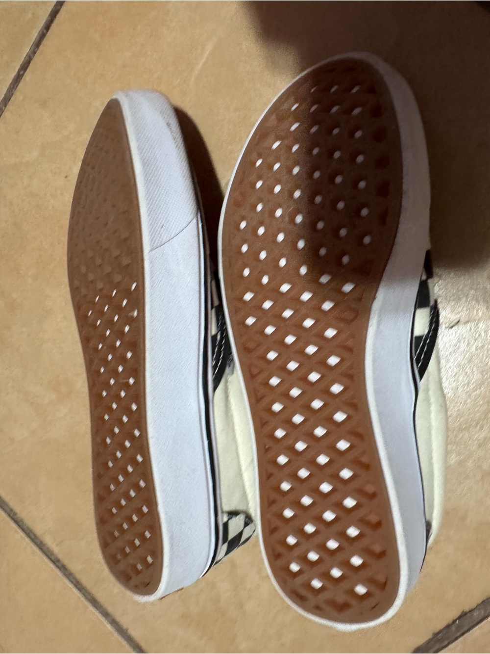 Vans womens Checkerboard Slip-On Sneakers in Black and White - Picture 5 of 5